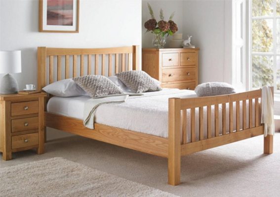 Mẫu giường gỗ được làm bằng gỗ tự nhiên